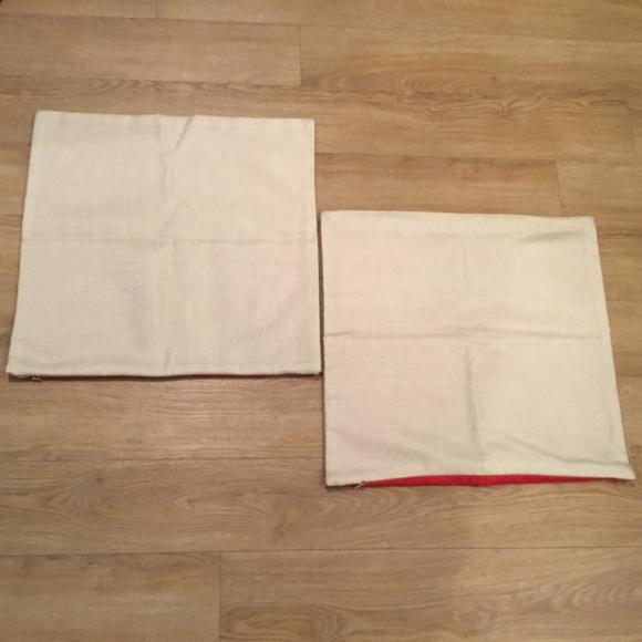 Set Of Two Christmas Pillow Case Covers - Picture 3 of 4